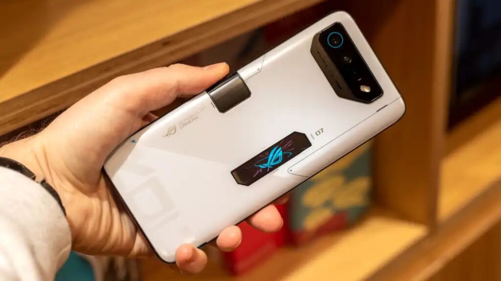 Best Smartphones in India 2025: भारत में 2025 में बेस्ट स्मार्टफोन, बजट से लेकर प्रीमियम तक