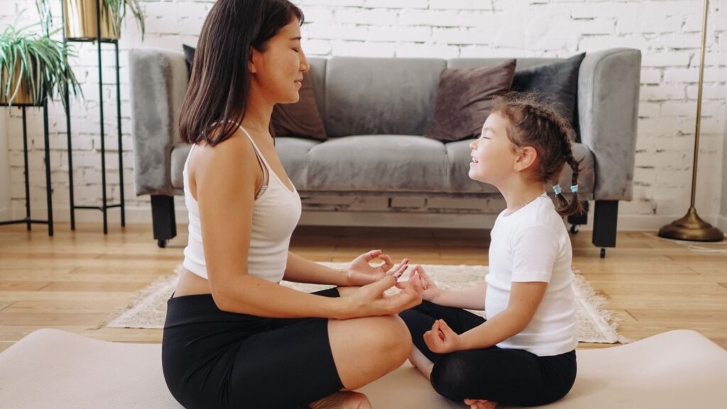 How to Master Yoga and Meditation for Stress Relief: संपूर्ण जानकारी हिंदी में