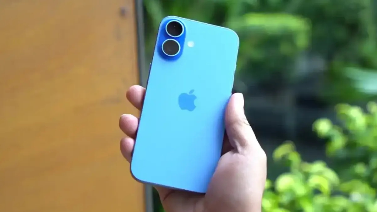 Apple iPhone 17: लॉन्च टाइमलाइन, कैमरा, डिस्प्ले, कीमत और लीक जानकारियों पर पूरी रिपोर्ट