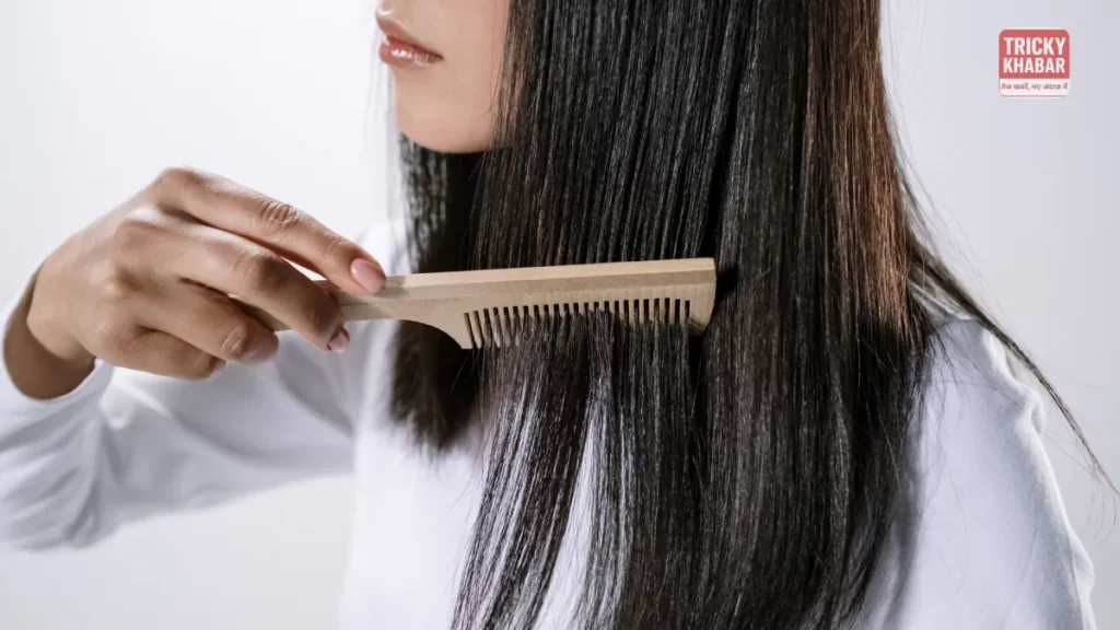 घर पर बनाएं Best Hair Mask और पाएं सिल्की, शाइनी और मजबूत बाल