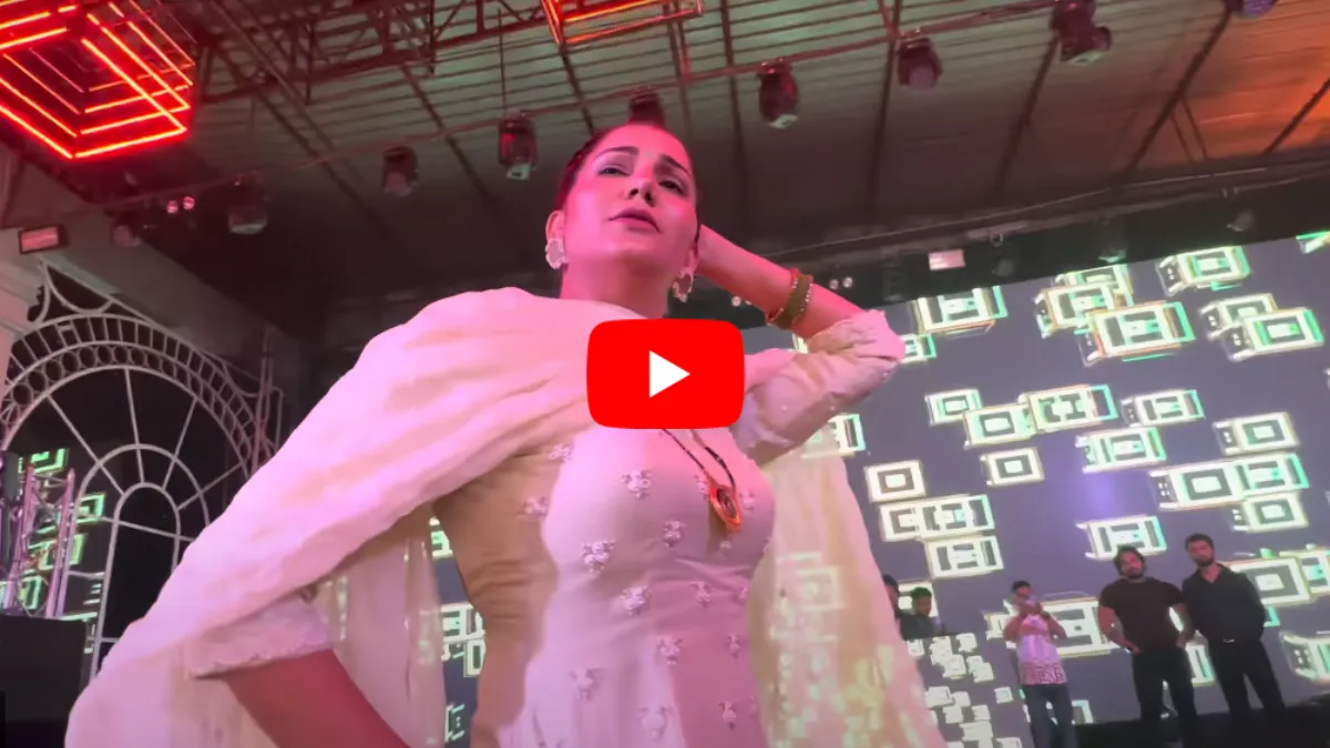 हरियाणा की शान Sapna Choudhary ने मचाया गांव में धमाल, नए हरियाणवी गानों और डांस से लोगों को बनाया दीवाना