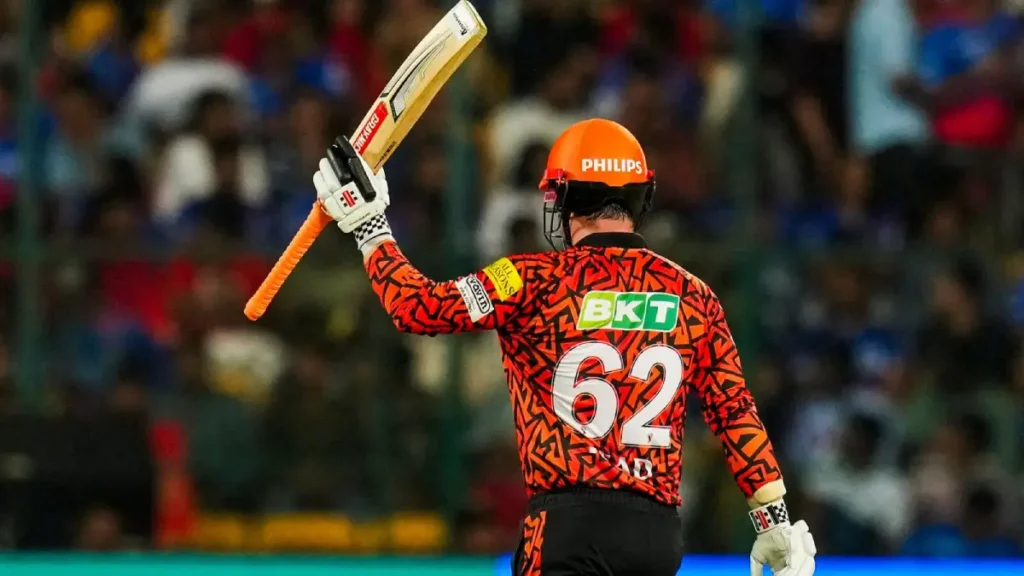 Sunrisers Hyderabad को बड़ा झटका, कोरोना पॉजिटिव हुआ ये खिलाडी