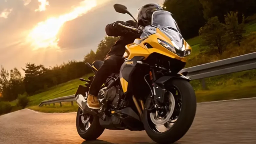 Triumph Tiger Sport 800 भारत में जल्द होगी लॉन्च – जानें फीचर्स, इंजन और कीमत