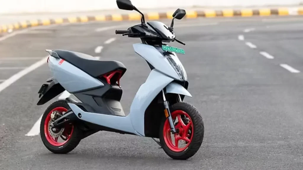 2025 में Electric Scooter खरीदने से पहले जान लें ये 5 बड़ी गलतियां, वरना पड़ेगा पछताना!