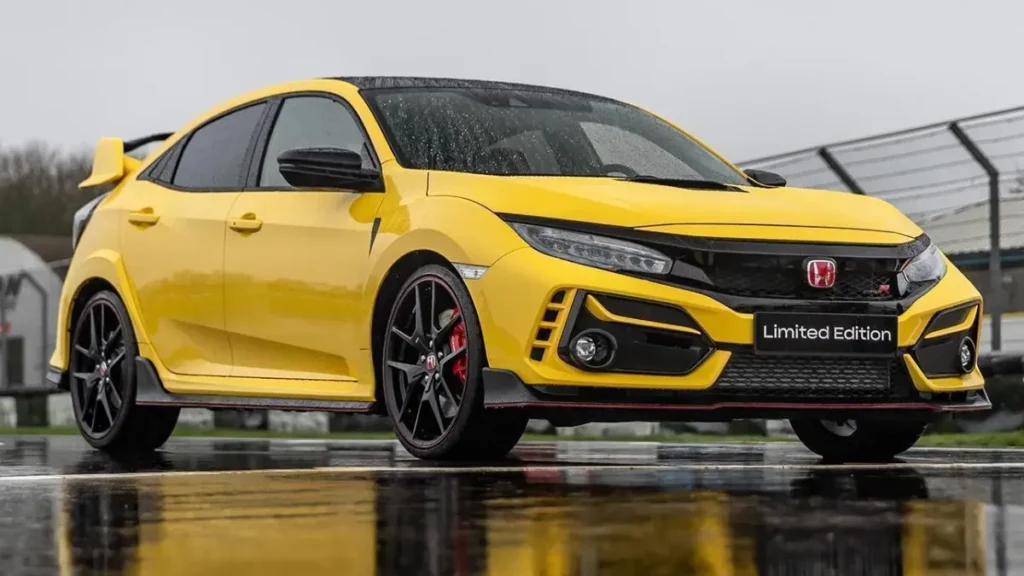 भारत आ रही है Honda Civic Type R, 275 kmph की टॉप स्पीड और धांसू परफॉर्मेंस के साथ