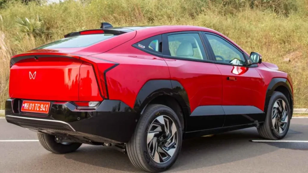 Mahindra XEV 9e के नए वैरिएंट लॉन्च से पहले लीक, जानें क्या होंगे बदलाव और फीचर्स