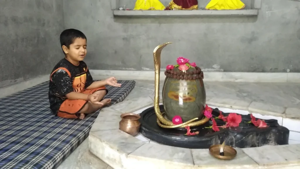 Sawan Somwar से पहले कर लें ये 3 ज्योतिषीय उपाय, जीवन में आएगी स्थिरता और सुख-शांति