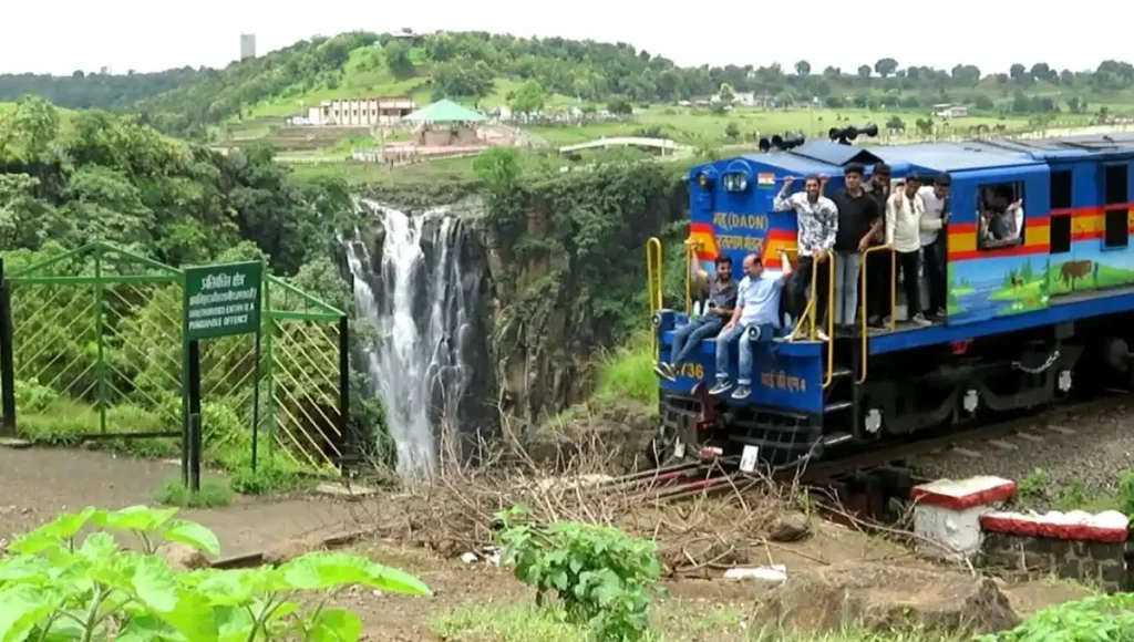 इंदौर-पातालपानी के बीच फिर दौड़ेगी Indore Heritage Train! बरसात में दिखेंगे झरने, सुरंग और घाटियों के अद्भुत नज़ारे