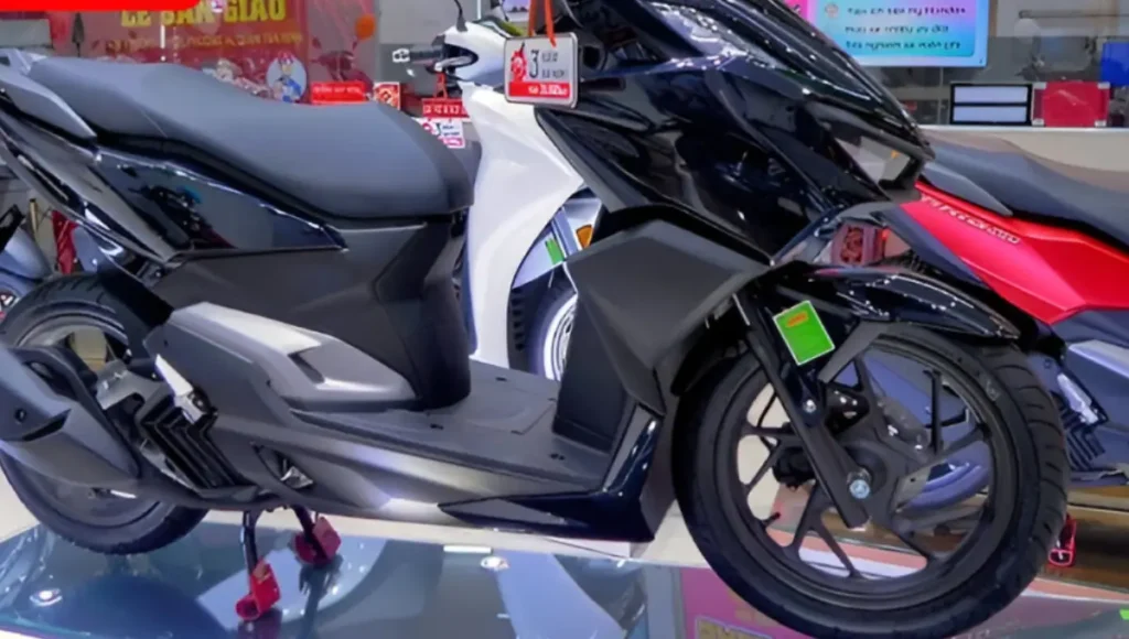 सिर्फ ₹2,499 की EMI में घर लाए Honda Activa 7G मिलेगा 52 KMPL माइलेज, Digital Meter और दमदार लुक