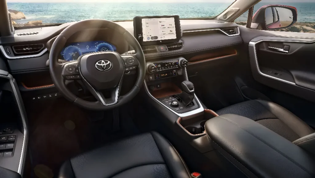 ₹9,000 EMI में मिल रही है नई Toyota RAV4 2025 SUV, 28km/l का माइलेज और शानदार फीचर्स के साथ