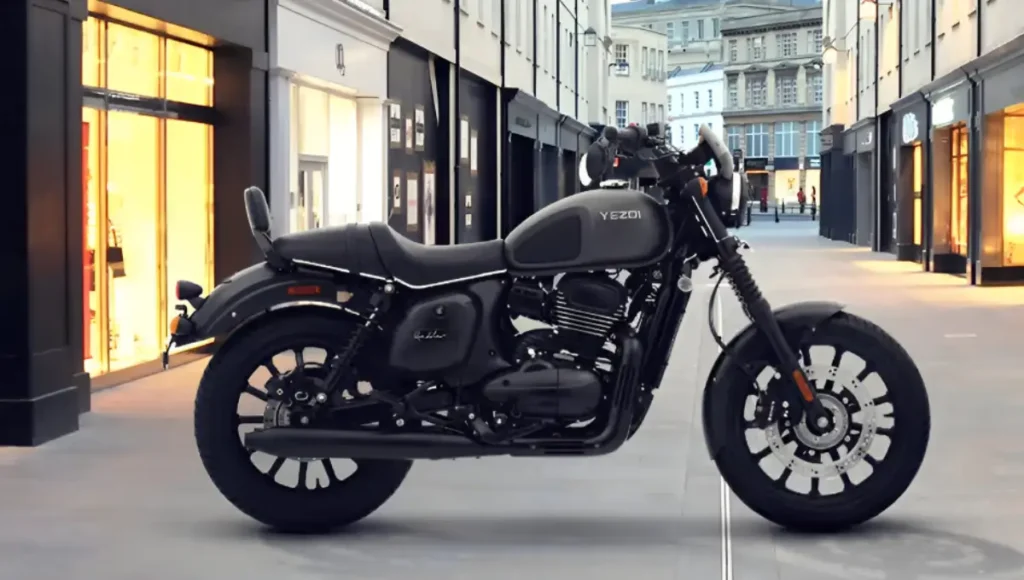Yezdi Roadster: ₹2.09 लाख में 334cc इंजन, 12.5L टैंक और 7 वेरिएंट्स वाली दमदार क्रूज़र बाइक