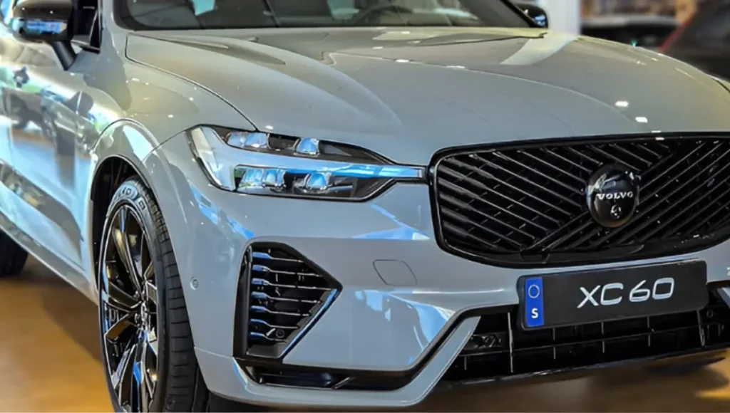 Volvo XC60 Facelift भारत में लॉन्च – नई टेक्नोलॉजी, बड़ा टचस्क्रीन और कीमत ₹71.90 लाख से शुरू