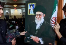 US-Israel Iran Strike LIVE Updates: ‘ईरान के 40 बड़े कमांडर मार गिराने का दावा’, तेहरान में फिर धमाके US-Israel Iran Strike LIVE Updates: ईरान पर हमले के बाद मिडिल ईस्ट में तनाव, खामेनेई की मौत के दावे से हलचल