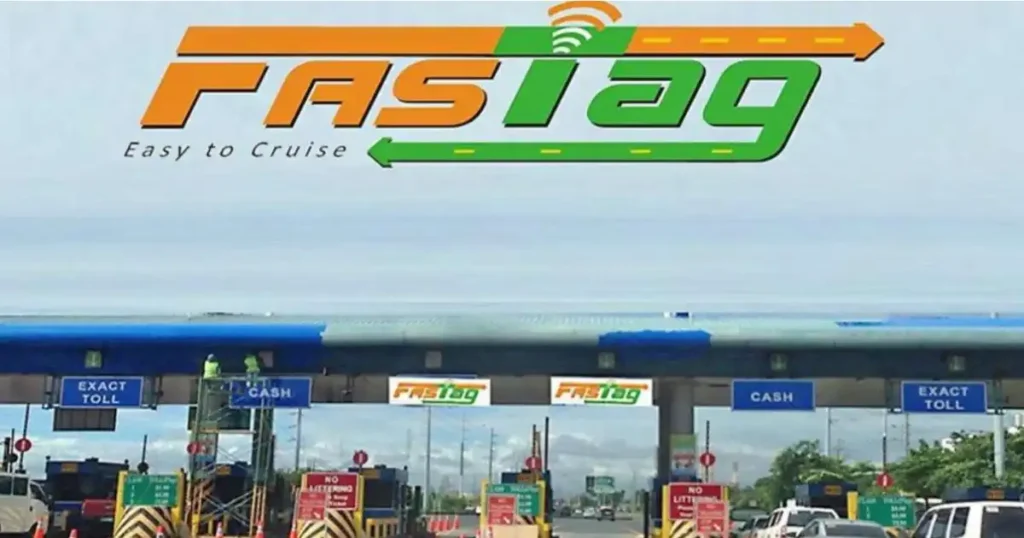FASTag Users Alert के बीच टोल प्लाजा पर FASTag लेन और डिजिटल टोल सिस्टम