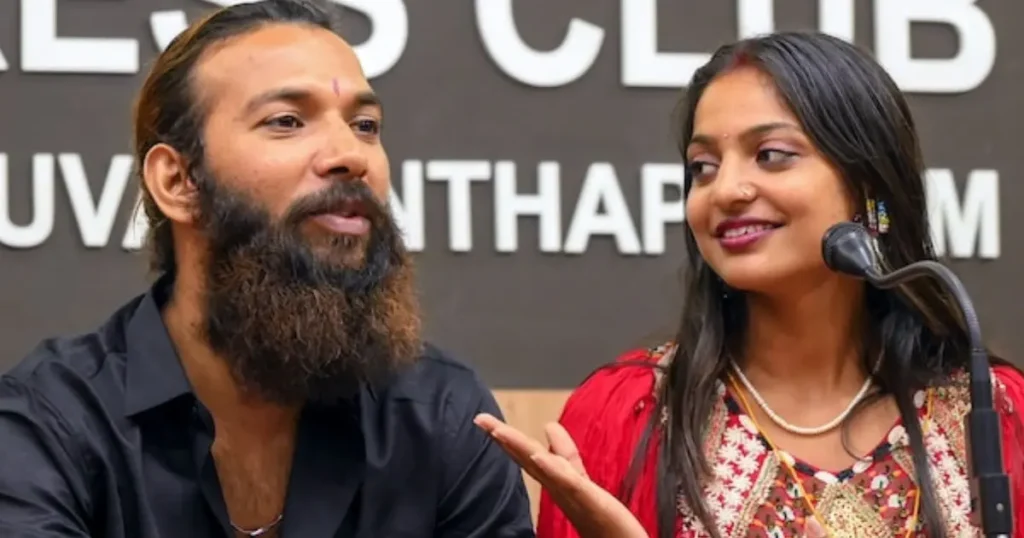 Viral Girl Monalisa News, मोनालिसा भोसले मामले में उम्र विवाद और जांच से जुड़ी खबर