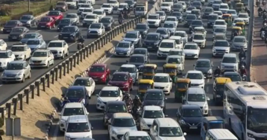 Heavy traffic in Delhi NCR as CNG price hike raises running cost concerns for vehicle owners