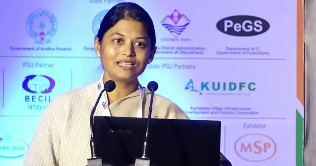 IAS officer Padma Jaiswal speaking at an official government technology and administration event